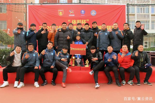 翟晓川13+10首钢6人上双轻取上海 王哲林20+14